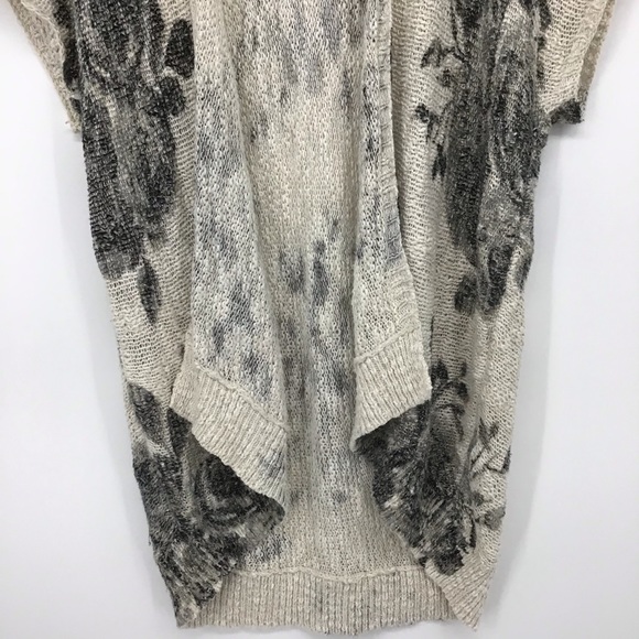 Abercrombie & Fitch White Gray Floral Open Front Loose Knit Cardigan - Picture 5 of 15